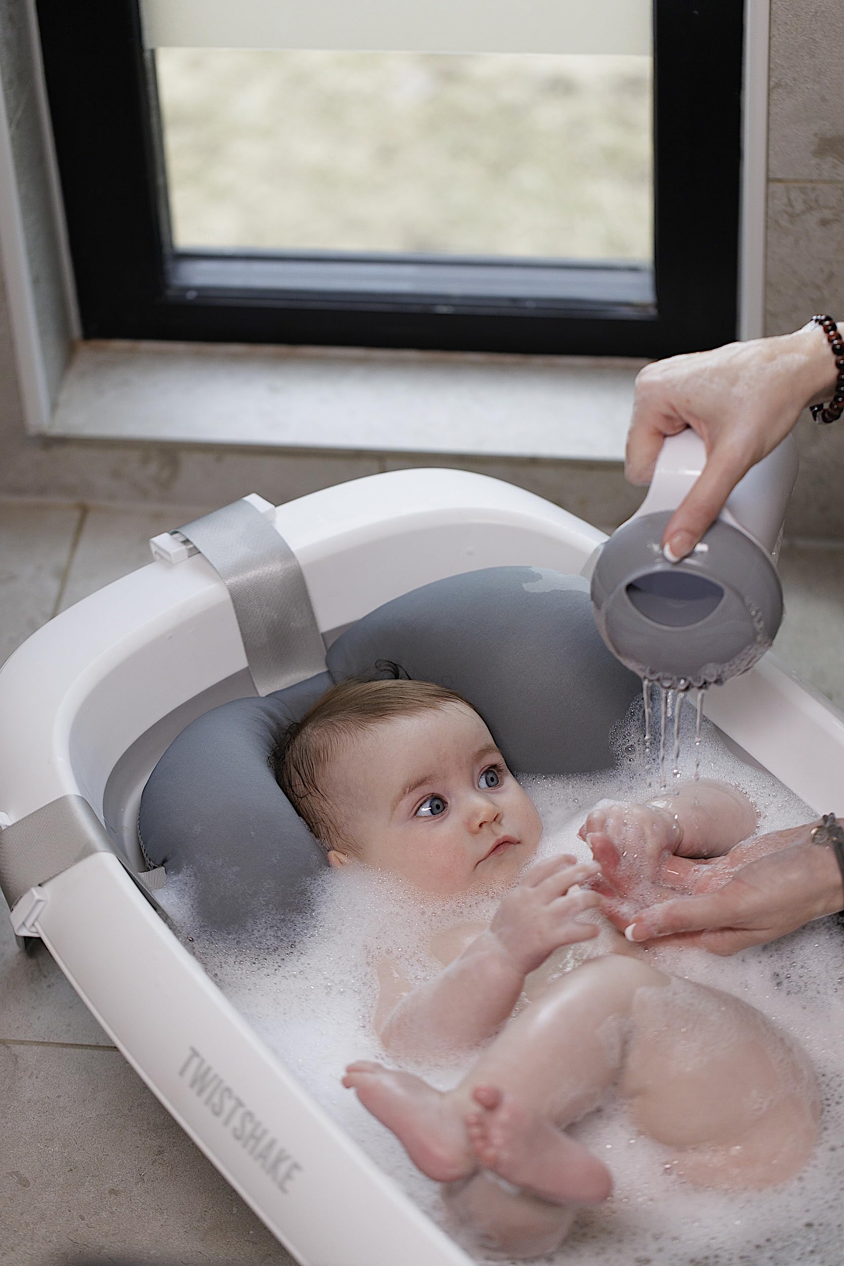 twistshake-baignoire-b-b-pliable-antid-rapante-30-l-0m-compacte image 8