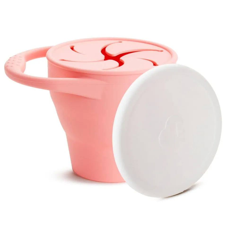 munchkin-snack-catcher-silicone-pot-go-ter-pliable-avec-couvercle-corail image 1