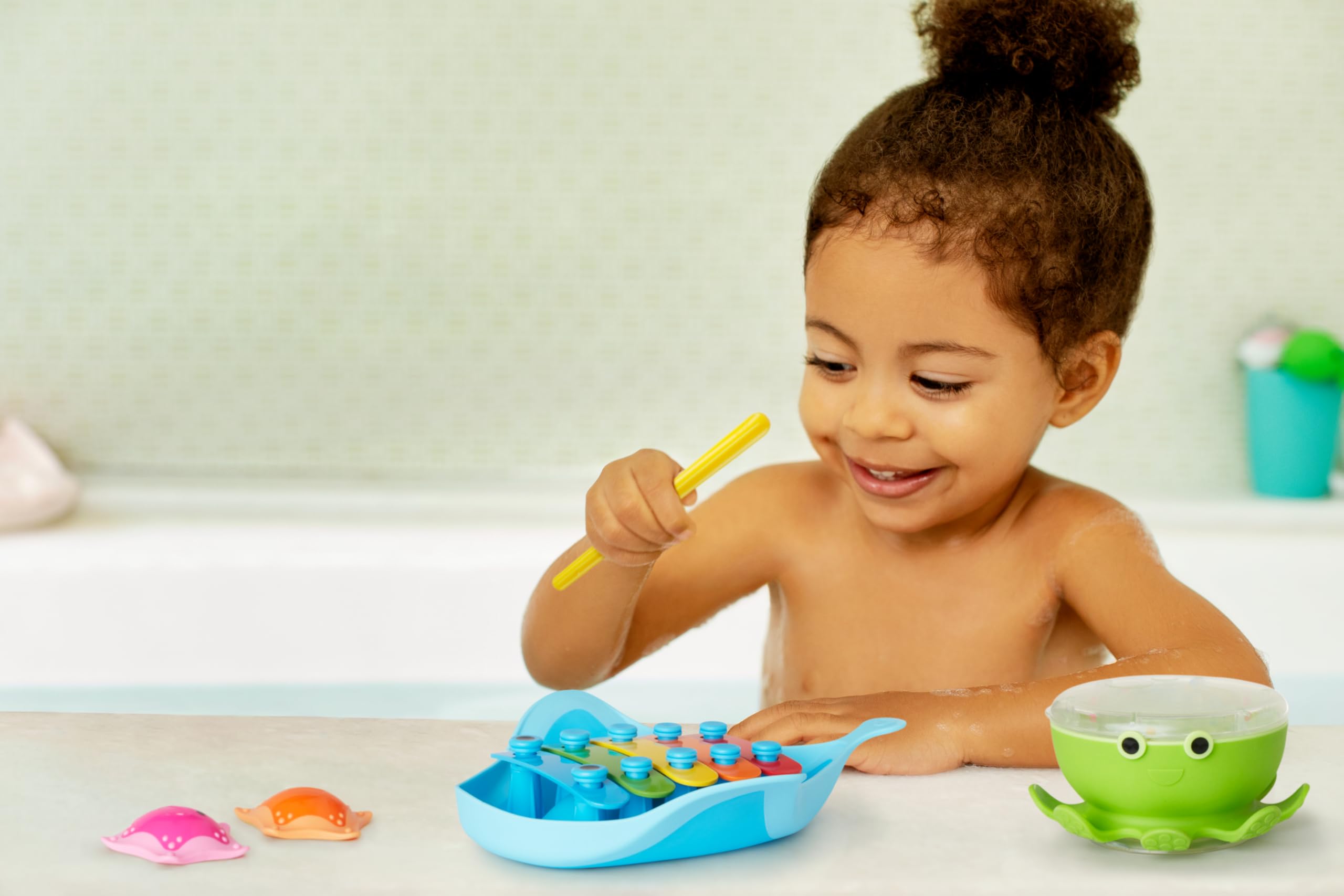 munchkin-coffret-jouets-de-bain-musicaux-xylophone-raie-tambour-pieuvre-maracas image 4